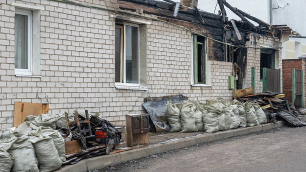 24/7 Emergency Fire Damage Removal experts in Brinckerhoff, NY
